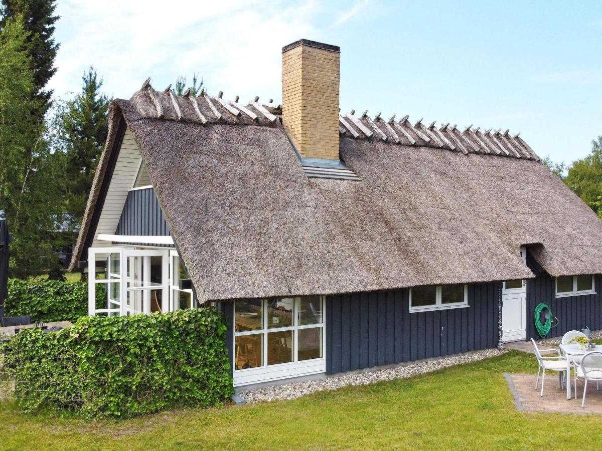 Holiday Home Vaeggerlose Ccxiv Boto By Exterior photo